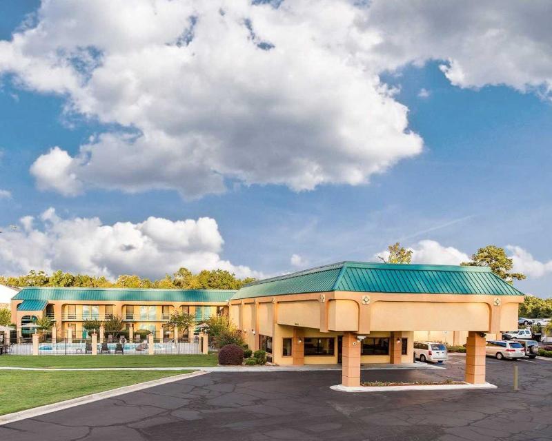 Quality Inn Forsyth Near Ga Public Safety Training Center Exterior photo